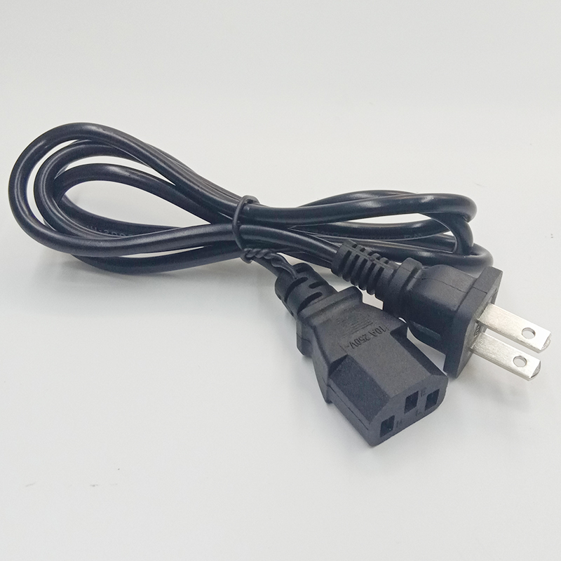 US USA to IEC 320 C13 2-Prong  - Outdoor Power Extension Cord recension och pris