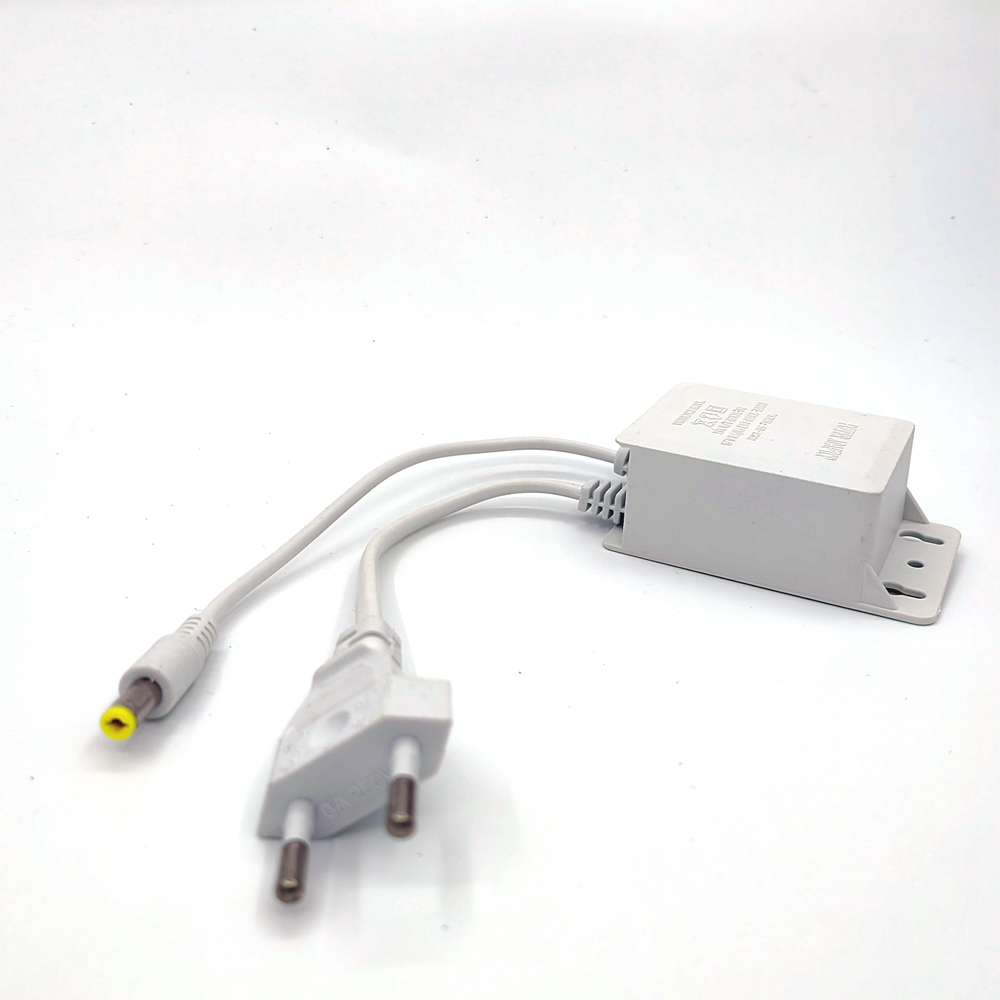 White AC 100-240V Input DC 12V - Outdoor Power Plug In recension och pris