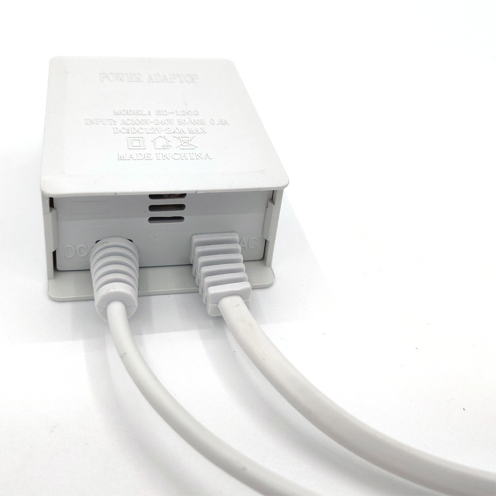 White AC 100-240V Input DC 12V - Outdoor Power Plug In recension och pris